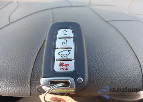 2012 Hyundai Genesis 3.8 from USA, damaged, VIN KMHGC4DD8CU158153